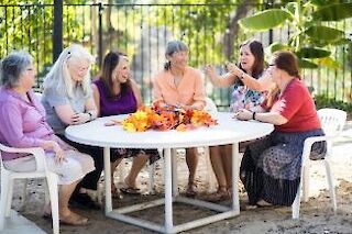 Frauenrunde-Frauenstunde