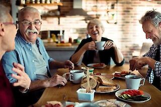Senior*innen Frühstück